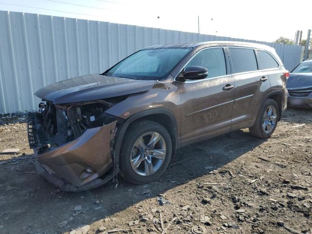 TOYOTA HIGHLANDER 2019 with VIN 5TDDZRFH5KS947088 - Photo from auction