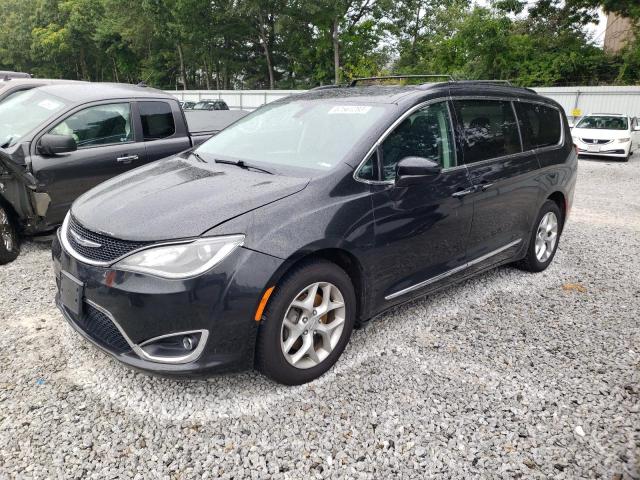 CHRYSLER PACIFICA T 2017 with VIN 2C4RC1BG4HR592129 - Photo from auction