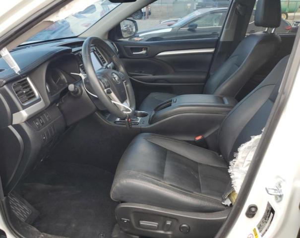 Photo 7 from auction – 2018 TOYOTA HIGHLANDER with VIN 5TDJZRFH2JS850075
