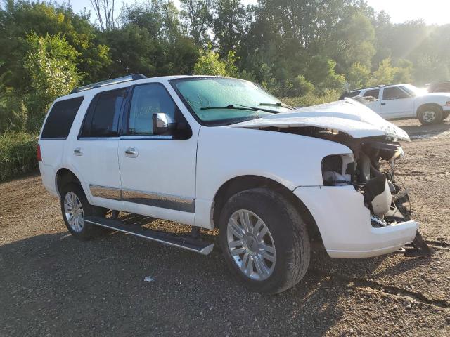 Photo 4 from auction – 2013 LINCOLN NAVIGATOR with VIN 5LMJJ2J50DEL07869