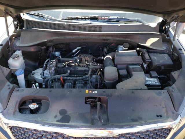 Photo 12 from auction – 2018 KIA SORENTO LX with VIN 5XYPGDA39JG386469