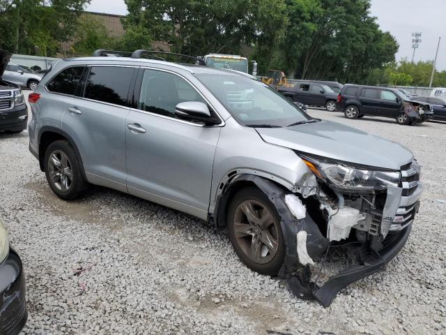 Photo 4 from auction – 2019 TOYOTA HIGHLANDER with VIN 5TDDZRFH2KS704905
