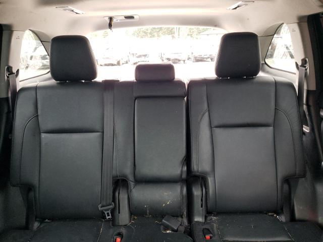 Photo 10 from auction – 2018 TOYOTA HIGHLANDER with VIN 5TDJZRFHXJS908806
