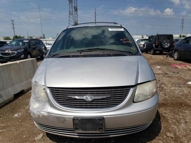 Photo 5 from auction – 2003 CHRYSLER TOWN & COU with VIN 2C8GP74L43R123767