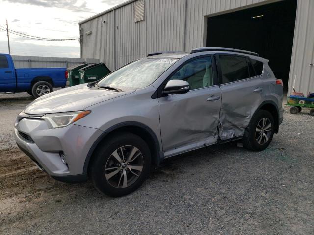 Photo 1 from auction – 2017 TOYOTA RAV4 XLE with VIN 2T3WFREV8HW348864
