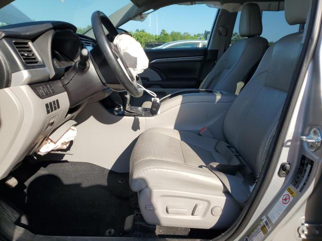 Photo 7 from auction – 2018 TOYOTA HIGHLANDER with VIN 5TDDZRFH5JS801207