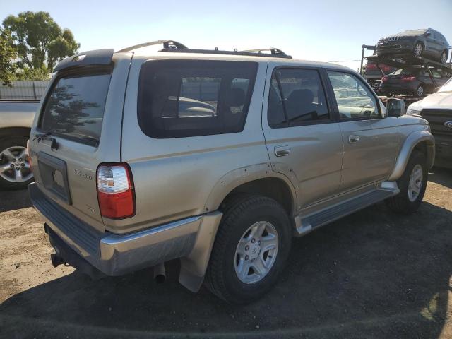 Photo 3 from auction – 2001 TOYOTA 4RUNNER SR with VIN JT3HN86R219052482