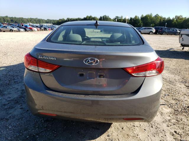 Photo 6 from auction – 2013 HYUNDAI ELANTRA GL with VIN 5NPDH4AE2DH371276