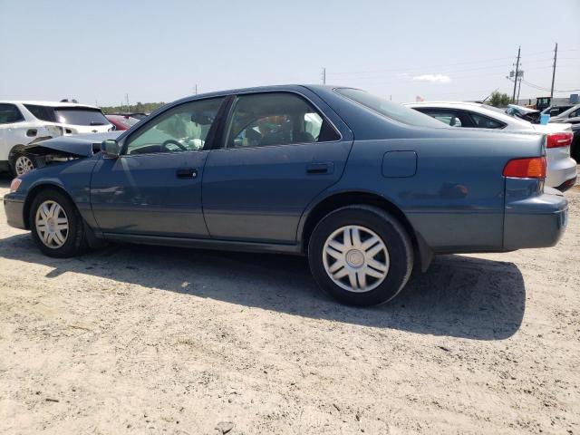 Photo 2 from auction – 2001 TOYOTA CAMRY LE with VIN 4T1BF22K01U964962