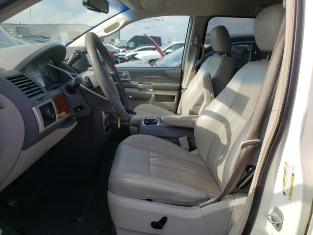Photo 7 from auction – 2008 CHRYSLER TOWN & COU with VIN 2A8HR54P38R763508