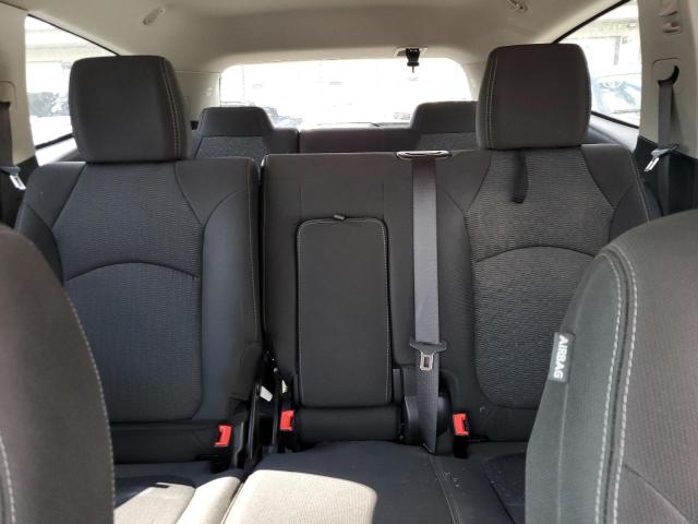 Photo 10 from auction – 2017 CHEVROLET TRAVERSE L with VIN 1GNKRGKD4HJ264987