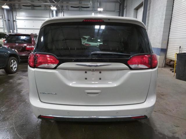 Photo 6 from auction – 2017 CHRYSLER PACIFICA T with VIN 2C4RC1EG3HR577164