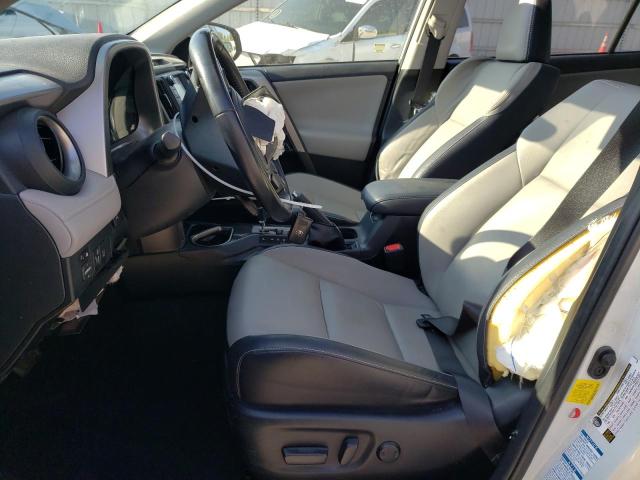 Photo 7 from auction – 2018 TOYOTA RAV4 LIMIT with VIN JTMDFREV0JD230981