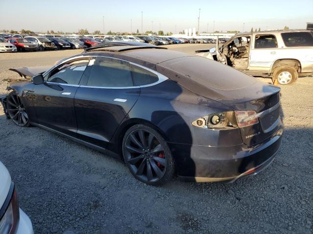 Photo 2 from auction – 2014 TESLA MODEL S with VIN 5YJSA1H21EFP68130