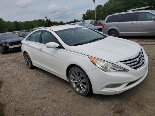 Photo 4 from auction – 2013 HYUNDAI SONATA SE with VIN 5NPEC4ACXDH516095