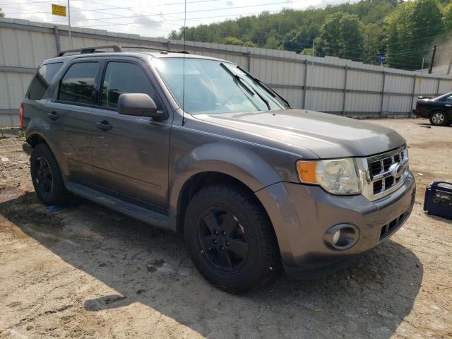 Photo 4 from auction – 2009 FORD ESCAPE XLT with VIN 1FMCU93G69KA21429