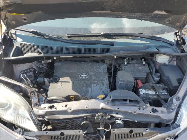 Photo 12 from auction – 2012 TOYOTA SIENNA XLE with VIN 5TDYK3DC7CS245978