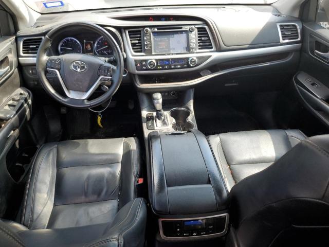 Photo 8 from auction – 2018 TOYOTA HIGHLANDER with VIN 5TDKZRFH7JS260832