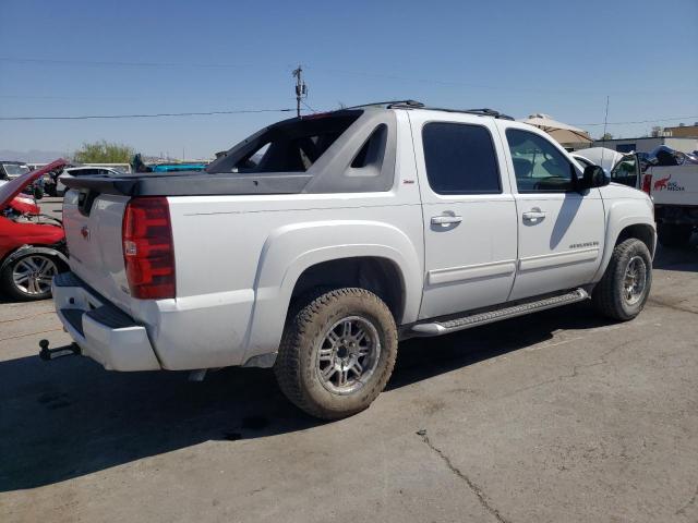 Photo 3 from auction – 2011 CHEVROLET AVALANCHE with VIN 3GNMCFE07BG106584