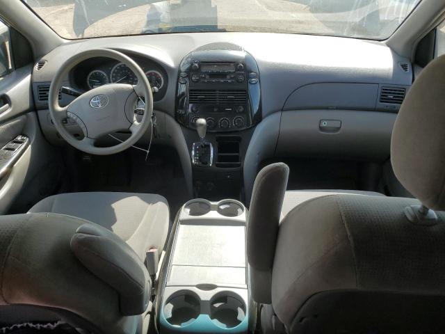Photo 8 from auction – 2004 TOYOTA SIENNA LE with VIN 5TDBA23CX4S007810