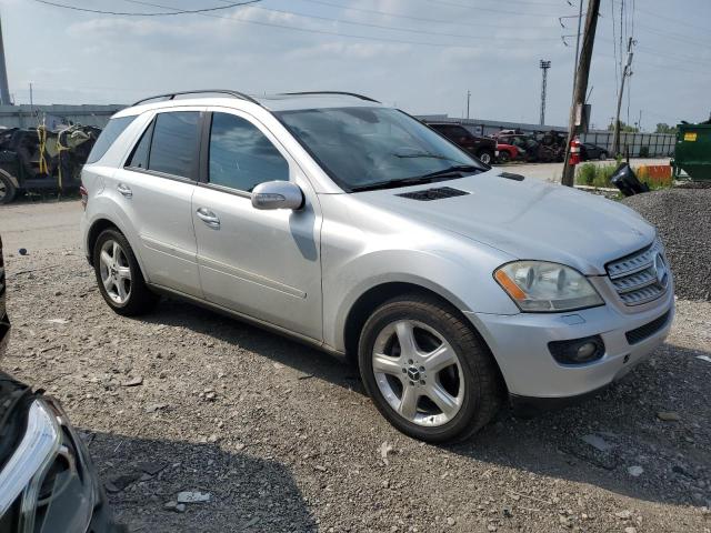 Photo 4 from auction – 2006 MERCEDES-BENZ ML 500 with VIN 4JGBB75E06A000577