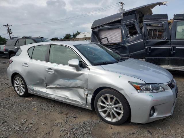 Photo 4 from auction – 2013 LEXUS CT 200 with VIN JTHKD5BH4D2166396