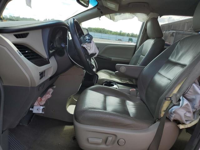 Photo 7 from auction – 2017 TOYOTA SIENNA XLE with VIN 5TDYZ3DC0HS777351
