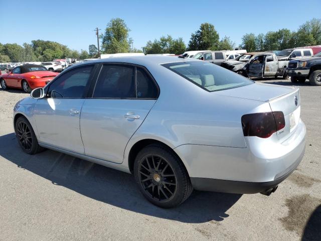 Photo 2 from auction – 2008 VOLKSWAGEN JETTA WOLF with VIN 3VWRA71K38M176110