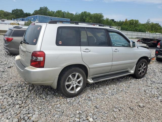 صورة رقم 3 من المزاد - 2005 TOYOTA HIGHLANDER مع VIN JTEGD21A050111947