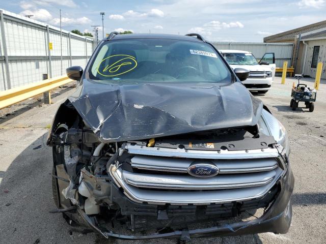 Photo 5 from auction – 2017 FORD ESCAPE SE with VIN 1FMCU0GD5HUE24736