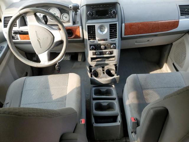 Photo 8 from auction – 2009 CHRYSLER TOWN & COU with VIN 2A8HR54129R629960