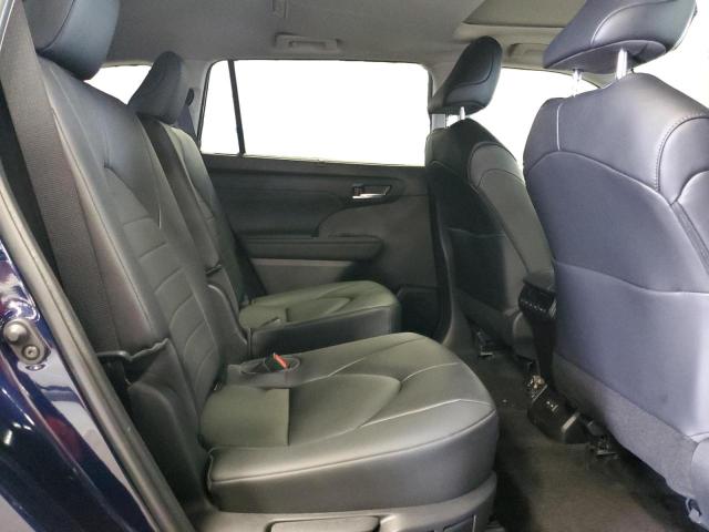 Photo 11 from auction – 2023 TOYOTA HIGHLANDER with VIN 5TDKDRBH6PS044113