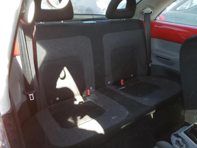 Zdjęcie 10 z aukcji – 2002 VOLKSWAGEN BEETLE z VIN 3VWCB21C42M436004