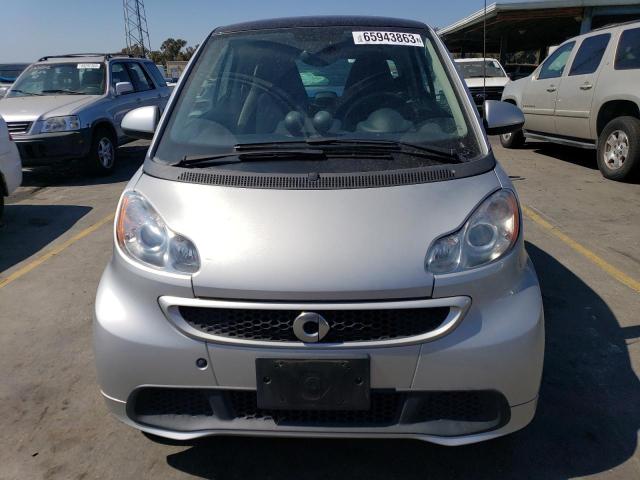 Photo 5 from auction – 2013 SMART FORTWO with VIN WMEEJ9AA9DK723937
