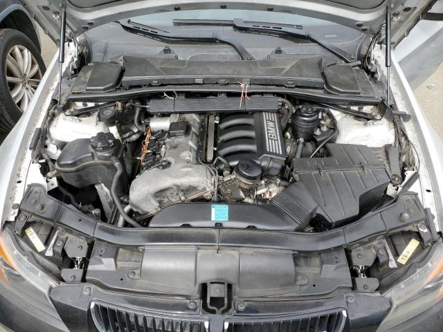Photo 11 from auction – 2006 BMW 325 I with VIN WBAVB13506KX42518