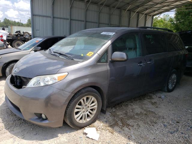 TOYOTA SIENNA XLE 2016 with VIN 5TDYK3DC0GS698295 - Photo from auction