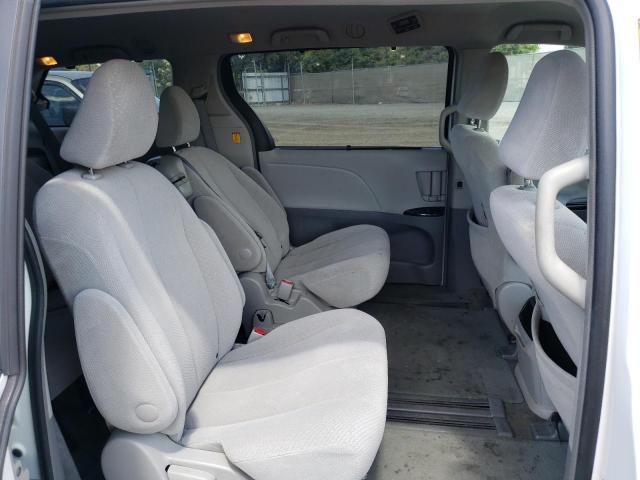 Photo 11 from auction – 2013 TOYOTA SIENNA LE with VIN 5TDKK3DC3DS336348