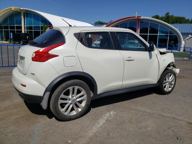 Photo 3 from auction – 2011 NISSAN JUKE S with VIN JN8AF5MV8BT029354