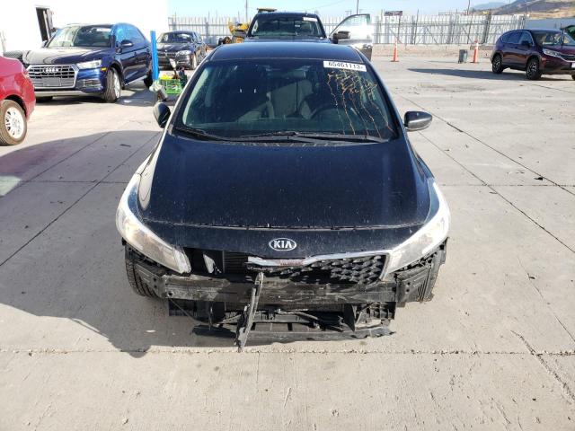 Photo 5 from auction – 2017 KIA FORTE LX with VIN 3KPFK4A70HE095119