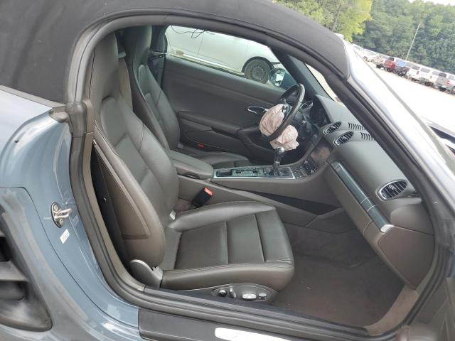 Photo 10 from auction – 2017 PORSCHE BOXSTER with VIN WP0CA2A85HS220082