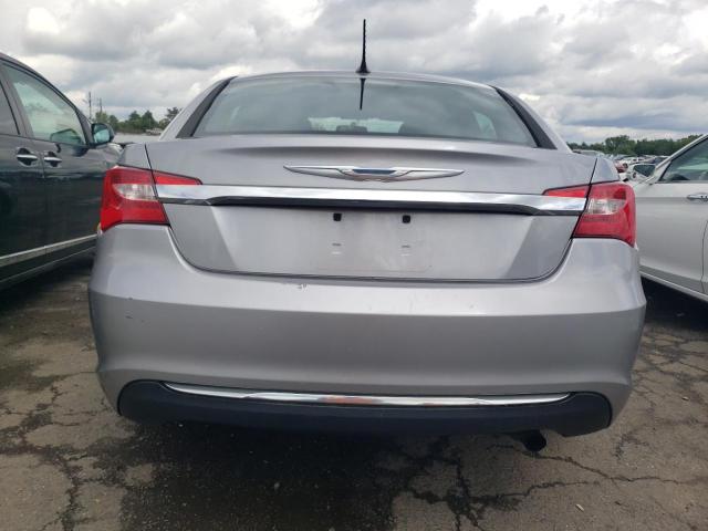 Photo 6 from auction – 2013 CHRYSLER 200 LX with VIN 1C3CCBAB2DN647402