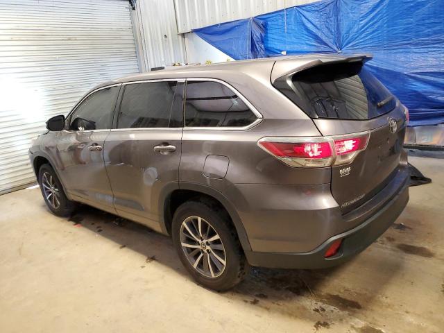Photo 2 from auction – 2015 TOYOTA HIGHLANDER with VIN 5TDZARFHXFS011860