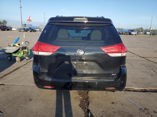 Photo 6 from auction – 2013 TOYOTA SIENNA XLE with VIN 5TDYK3DC8DS403035