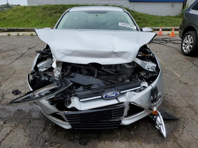 Photo 5 from auction – 2014 FORD FOCUS SE with VIN 1FADP3K23EL412065