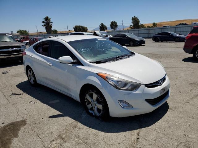 Photo 4 from auction – 2012 HYUNDAI ELANTRA GL with VIN 5NPDH4AE1CH095087