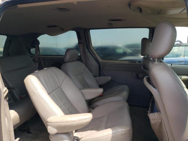 Photo 11 from auction – 2003 CHRYSLER TOWN & COU with VIN 2C8GP74L43R123767