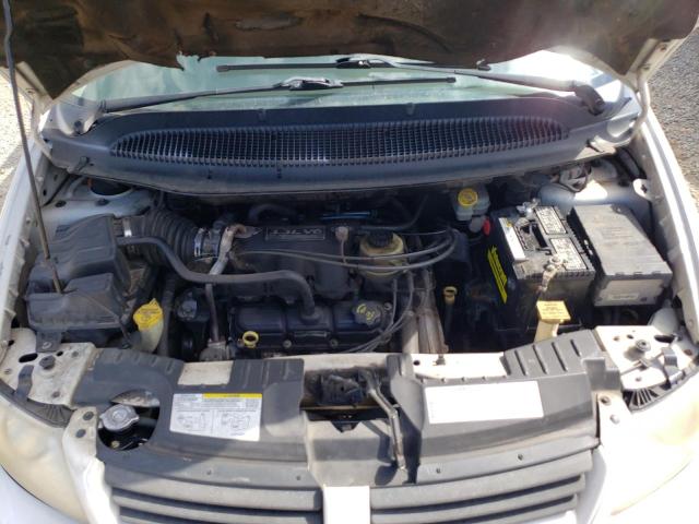 Photo 12 from auction – 2005 DODGE GRAND CARA with VIN 1D4GP24R55B260231