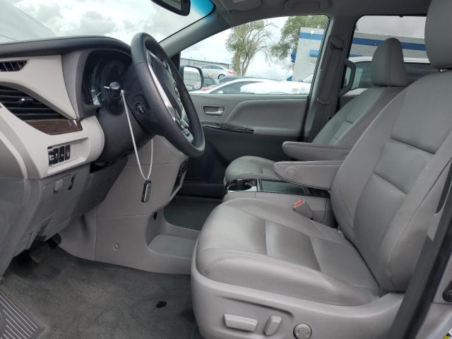Photo 7 from auction – 2017 TOYOTA SIENNA XLE with VIN 5TDDZ3DC8HS178437
