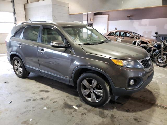 Photo 4 from auction – 2013 KIA SORENTO EX with VIN 5XYKUDA20DG362544