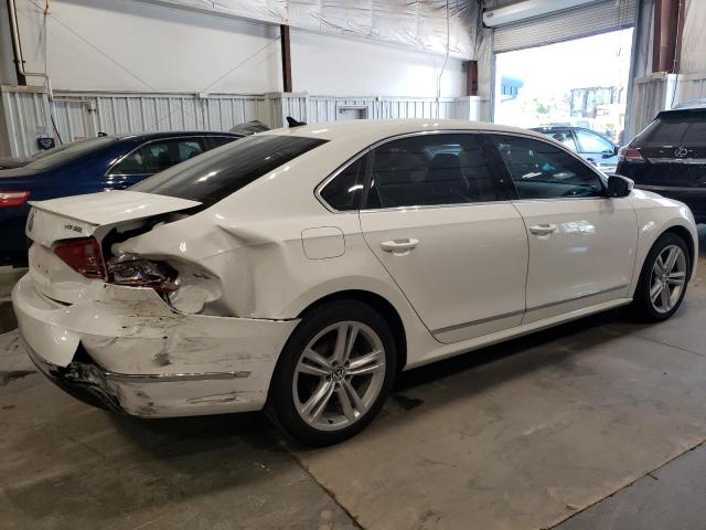 Photo 3 from auction – 2015 VOLKSWAGEN PASSAT SEL with VIN 1VWCV7A30FC040759